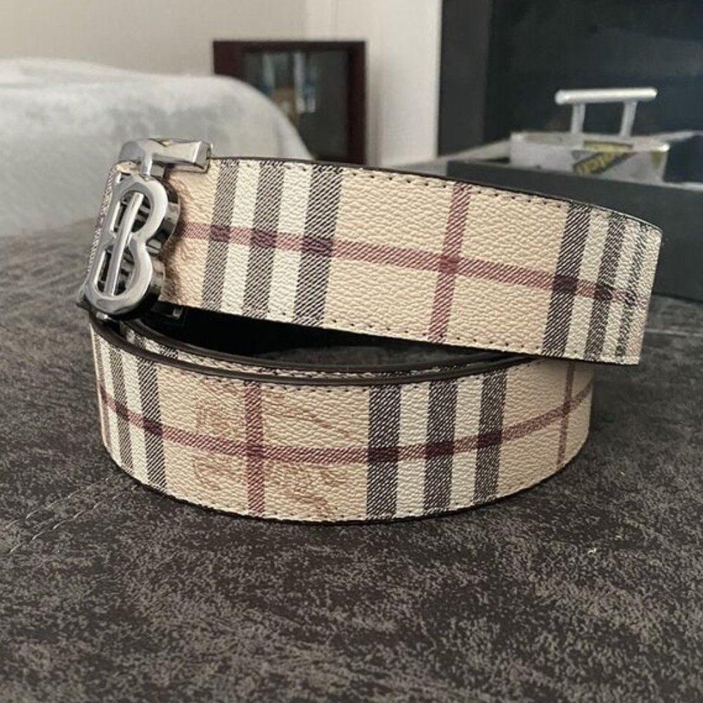 Burberry Black Inside Reversible Belt Chrome TB Buckle Size 95/38